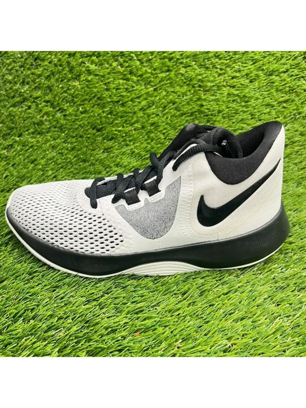 Nike Air Precision 2 II Boys Size 4.5Y White Black Basketball Shoes Sneakers